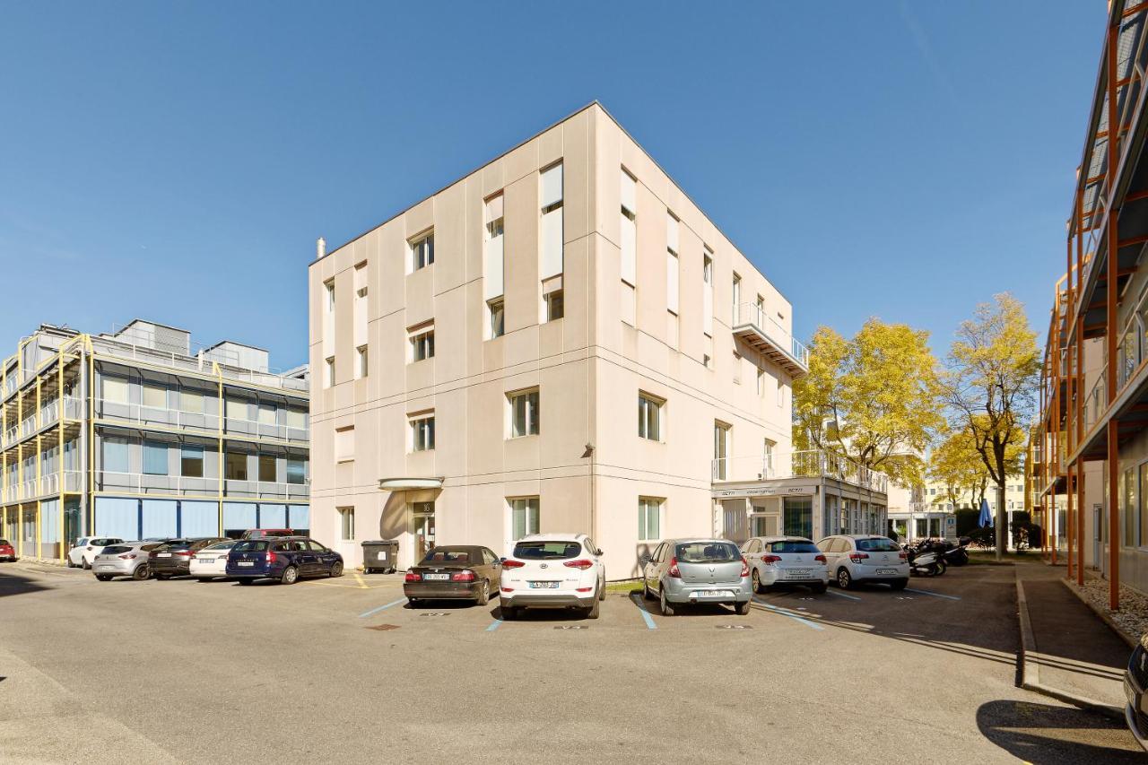Les Chambres Du Ctn Plan-les-Ouattes Εξωτερικό φωτογραφία